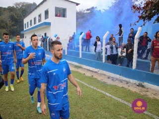 
<a style='margin-left: 5px;' class='btn btn-xs btn-social btn-facebook' href='https://www.facebook.com/sharer/sharer.php?u=https://boladovale.com.br/imgs/800-800-90/conteudo/fotos/1642/img8228.jpg' rel='popup' data-width='500' data-height='400'><i class='fa fa-facebook'></i>Compartilhar <span class='hidden-xs'>no Facebook</span>
</a> 
<a class='btn btn-default btn-xs' target='_blank' href='imgs/800-800-90/conteudo/fotos/1642/img8228.jpg'>
<span class='glyphicon glyphicon-cloud-download'></span> Salvar
</a> 
<span></span>