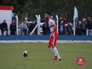 
<a style='margin-left: 5px;' class='btn btn-xs btn-social btn-facebook' href='https://www.facebook.com/sharer/sharer.php?u=https://boladovale.com.br/imgs/800-800-90/conteudo/fotos/1642/img8349.jpg' rel='popup' data-width='500' data-height='400'><i class='fa fa-facebook'></i>Compartilhar <span class='hidden-xs'>no Facebook</span>
</a> 
<a class='btn btn-default btn-xs' target='_blank' href='imgs/800-800-90/conteudo/fotos/1642/img8349.jpg'>
<span class='glyphicon glyphicon-cloud-download'></span> Salvar
</a> 
<span></span>
