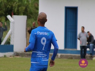 
<a style='margin-left: 5px;' class='btn btn-xs btn-social btn-facebook' href='https://www.facebook.com/sharer/sharer.php?u=https://boladovale.com.br/imgs/800-800-90/conteudo/fotos/1642/img8416.jpg' rel='popup' data-width='500' data-height='400'><i class='fa fa-facebook'></i>Compartilhar <span class='hidden-xs'>no Facebook</span>
</a> 
<a class='btn btn-default btn-xs' target='_blank' href='imgs/800-800-90/conteudo/fotos/1642/img8416.jpg'>
<span class='glyphicon glyphicon-cloud-download'></span> Salvar
</a> 
<span></span>