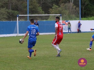 
<a style='margin-left: 5px;' class='btn btn-xs btn-social btn-facebook' href='https://www.facebook.com/sharer/sharer.php?u=https://boladovale.com.br/imgs/800-800-90/conteudo/fotos/1642/img8420.jpg' rel='popup' data-width='500' data-height='400'><i class='fa fa-facebook'></i>Compartilhar <span class='hidden-xs'>no Facebook</span>
</a> 
<a class='btn btn-default btn-xs' target='_blank' href='imgs/800-800-90/conteudo/fotos/1642/img8420.jpg'>
<span class='glyphicon glyphicon-cloud-download'></span> Salvar
</a> 
<span></span>