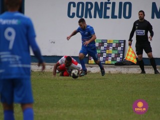 
<a style='margin-left: 5px;' class='btn btn-xs btn-social btn-facebook' href='https://www.facebook.com/sharer/sharer.php?u=https://boladovale.com.br/imgs/800-800-90/conteudo/fotos/1642/img8505.jpg' rel='popup' data-width='500' data-height='400'><i class='fa fa-facebook'></i>Compartilhar <span class='hidden-xs'>no Facebook</span>
</a> 
<a class='btn btn-default btn-xs' target='_blank' href='imgs/800-800-90/conteudo/fotos/1642/img8505.jpg'>
<span class='glyphicon glyphicon-cloud-download'></span> Salvar
</a> 
<span></span>