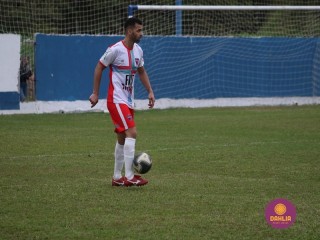 
<a style='margin-left: 5px;' class='btn btn-xs btn-social btn-facebook' href='https://www.facebook.com/sharer/sharer.php?u=https://boladovale.com.br/imgs/800-800-90/conteudo/fotos/1642/img8554.jpg' rel='popup' data-width='500' data-height='400'><i class='fa fa-facebook'></i>Compartilhar <span class='hidden-xs'>no Facebook</span>
</a> 
<a class='btn btn-default btn-xs' target='_blank' href='imgs/800-800-90/conteudo/fotos/1642/img8554.jpg'>
<span class='glyphicon glyphicon-cloud-download'></span> Salvar
</a> 
<span></span>