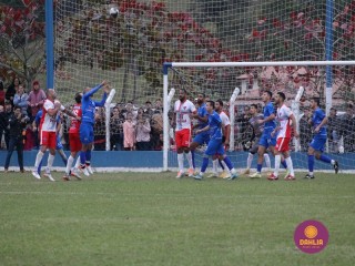 
<a style='margin-left: 5px;' class='btn btn-xs btn-social btn-facebook' href='https://www.facebook.com/sharer/sharer.php?u=https://boladovale.com.br/imgs/800-800-90/conteudo/fotos/1642/img8560.jpg' rel='popup' data-width='500' data-height='400'><i class='fa fa-facebook'></i>Compartilhar <span class='hidden-xs'>no Facebook</span>
</a> 
<a class='btn btn-default btn-xs' target='_blank' href='imgs/800-800-90/conteudo/fotos/1642/img8560.jpg'>
<span class='glyphicon glyphicon-cloud-download'></span> Salvar
</a> 
<span></span>