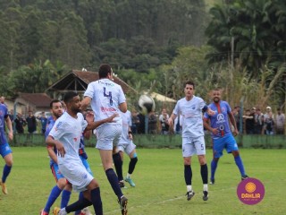 
<a style='margin-left: 5px;' class='btn btn-xs btn-social btn-facebook' href='https://www.facebook.com/sharer/sharer.php?u=https://boladovale.com.br/imgs/800-800-90/conteudo/fotos/1645/img9384.jpg' rel='popup' data-width='500' data-height='400'><i class='fa fa-facebook'></i>Compartilhar <span class='hidden-xs'>no Facebook</span>
</a> 
<a class='btn btn-default btn-xs' target='_blank' href='imgs/800-800-90/conteudo/fotos/1645/img9384.jpg'>
<span class='glyphicon glyphicon-cloud-download'></span> Salvar
</a> 
<span></span>