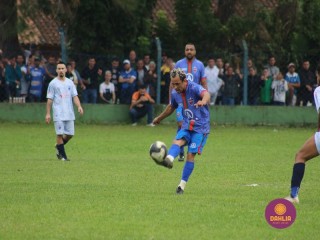 
<a style='margin-left: 5px;' class='btn btn-xs btn-social btn-facebook' href='https://www.facebook.com/sharer/sharer.php?u=https://boladovale.com.br/imgs/800-800-90/conteudo/fotos/1645/img9386.jpg' rel='popup' data-width='500' data-height='400'><i class='fa fa-facebook'></i>Compartilhar <span class='hidden-xs'>no Facebook</span>
</a> 
<a class='btn btn-default btn-xs' target='_blank' href='imgs/800-800-90/conteudo/fotos/1645/img9386.jpg'>
<span class='glyphicon glyphicon-cloud-download'></span> Salvar
</a> 
<span></span>