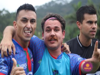 
<a style='margin-left: 5px;' class='btn btn-xs btn-social btn-facebook' href='https://www.facebook.com/sharer/sharer.php?u=https://boladovale.com.br/imgs/800-800-90/conteudo/fotos/1645/img9409.jpg' rel='popup' data-width='500' data-height='400'><i class='fa fa-facebook'></i>Compartilhar <span class='hidden-xs'>no Facebook</span>
</a> 
<a class='btn btn-default btn-xs' target='_blank' href='imgs/800-800-90/conteudo/fotos/1645/img9409.jpg'>
<span class='glyphicon glyphicon-cloud-download'></span> Salvar
</a> 
<span></span>