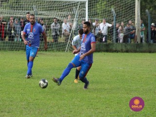 
<a style='margin-left: 5px;' class='btn btn-xs btn-social btn-facebook' href='https://www.facebook.com/sharer/sharer.php?u=https://boladovale.com.br/imgs/800-800-90/conteudo/fotos/1645/img9415-61.jpg' rel='popup' data-width='500' data-height='400'><i class='fa fa-facebook'></i>Compartilhar <span class='hidden-xs'>no Facebook</span>
</a> 
<a class='btn btn-default btn-xs' target='_blank' href='imgs/800-800-90/conteudo/fotos/1645/img9415-61.jpg'>
<span class='glyphicon glyphicon-cloud-download'></span> Salvar
</a> 
<span></span>