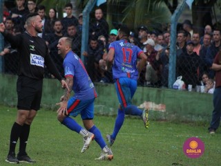 
<a style='margin-left: 5px;' class='btn btn-xs btn-social btn-facebook' href='https://www.facebook.com/sharer/sharer.php?u=https://boladovale.com.br/imgs/800-800-90/conteudo/fotos/1645/img9415-84.jpg' rel='popup' data-width='500' data-height='400'><i class='fa fa-facebook'></i>Compartilhar <span class='hidden-xs'>no Facebook</span>
</a> 
<a class='btn btn-default btn-xs' target='_blank' href='imgs/800-800-90/conteudo/fotos/1645/img9415-84.jpg'>
<span class='glyphicon glyphicon-cloud-download'></span> Salvar
</a> 
<span></span>