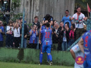 
<a style='margin-left: 5px;' class='btn btn-xs btn-social btn-facebook' href='https://www.facebook.com/sharer/sharer.php?u=https://boladovale.com.br/imgs/800-800-90/conteudo/fotos/1645/img9415-92.jpg' rel='popup' data-width='500' data-height='400'><i class='fa fa-facebook'></i>Compartilhar <span class='hidden-xs'>no Facebook</span>
</a> 
<a class='btn btn-default btn-xs' target='_blank' href='imgs/800-800-90/conteudo/fotos/1645/img9415-92.jpg'>
<span class='glyphicon glyphicon-cloud-download'></span> Salvar
</a> 
<span></span>