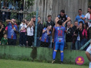 
<a style='margin-left: 5px;' class='btn btn-xs btn-social btn-facebook' href='https://www.facebook.com/sharer/sharer.php?u=https://boladovale.com.br/imgs/800-800-90/conteudo/fotos/1645/img9415-93.jpg' rel='popup' data-width='500' data-height='400'><i class='fa fa-facebook'></i>Compartilhar <span class='hidden-xs'>no Facebook</span>
</a> 
<a class='btn btn-default btn-xs' target='_blank' href='imgs/800-800-90/conteudo/fotos/1645/img9415-93.jpg'>
<span class='glyphicon glyphicon-cloud-download'></span> Salvar
</a> 
<span></span>