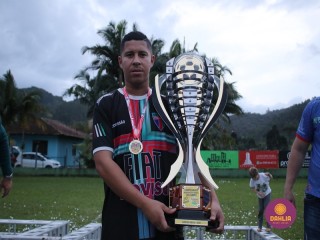 
<a style='margin-left: 5px;' class='btn btn-xs btn-social btn-facebook' href='https://www.facebook.com/sharer/sharer.php?u=https://boladovale.com.br/imgs/800-800-90/conteudo/fotos/1646/img9770.jpg' rel='popup' data-width='500' data-height='400'><i class='fa fa-facebook'></i>Compartilhar <span class='hidden-xs'>no Facebook</span>
</a> 
<a class='btn btn-default btn-xs' target='_blank' href='imgs/800-800-90/conteudo/fotos/1646/img9770.jpg'>
<span class='glyphicon glyphicon-cloud-download'></span> Salvar
</a> 
<span></span>