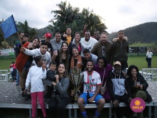 
<a style='margin-left: 5px;' class='btn btn-xs btn-social btn-facebook' href='https://www.facebook.com/sharer/sharer.php?u=https://boladovale.com.br/imgs/800-800-90/conteudo/fotos/1646/img9868.jpg' rel='popup' data-width='500' data-height='400'><i class='fa fa-facebook'></i>Compartilhar <span class='hidden-xs'>no Facebook</span>
</a> 
<a class='btn btn-default btn-xs' target='_blank' href='imgs/800-800-90/conteudo/fotos/1646/img9868.jpg'>
<span class='glyphicon glyphicon-cloud-download'></span> Salvar
</a> 
<span></span>