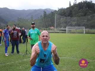 
<a style='margin-left: 5px;' class='btn btn-xs btn-social btn-facebook' href='https://www.facebook.com/sharer/sharer.php?u=https://boladovale.com.br/imgs/800-800-90/conteudo/fotos/1646/img9916-9.jpg' rel='popup' data-width='500' data-height='400'><i class='fa fa-facebook'></i>Compartilhar <span class='hidden-xs'>no Facebook</span>
</a> 
<a class='btn btn-default btn-xs' target='_blank' href='imgs/800-800-90/conteudo/fotos/1646/img9916-9.jpg'>
<span class='glyphicon glyphicon-cloud-download'></span> Salvar
</a> 
<span></span>