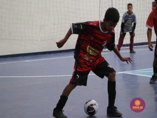 
<a style='margin-left: 5px;' class='btn btn-xs btn-social btn-facebook' href='https://www.facebook.com/sharer/sharer.php?u=https://boladovale.com.br/imgs/800-800-90/conteudo/fotos/1647/img0001-39.jpg' rel='popup' data-width='500' data-height='400'><i class='fa fa-facebook'></i>Compartilhar <span class='hidden-xs'>no Facebook</span>
</a> 
<a class='btn btn-default btn-xs' target='_blank' href='imgs/800-800-90/conteudo/fotos/1647/img0001-39.jpg'>
<span class='glyphicon glyphicon-cloud-download'></span> Salvar
</a> 
<span></span>