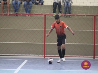 
<a style='margin-left: 5px;' class='btn btn-xs btn-social btn-facebook' href='https://www.facebook.com/sharer/sharer.php?u=https://boladovale.com.br/imgs/800-800-90/conteudo/fotos/1647/img0001-56.jpg' rel='popup' data-width='500' data-height='400'><i class='fa fa-facebook'></i>Compartilhar <span class='hidden-xs'>no Facebook</span>
</a> 
<a class='btn btn-default btn-xs' target='_blank' href='imgs/800-800-90/conteudo/fotos/1647/img0001-56.jpg'>
<span class='glyphicon glyphicon-cloud-download'></span> Salvar
</a> 
<span></span>