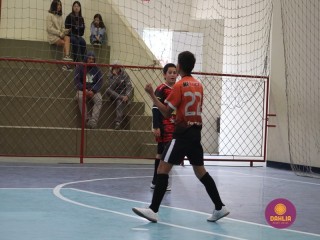 
<a style='margin-left: 5px;' class='btn btn-xs btn-social btn-facebook' href='https://www.facebook.com/sharer/sharer.php?u=https://boladovale.com.br/imgs/800-800-90/conteudo/fotos/1647/img0001-66.jpg' rel='popup' data-width='500' data-height='400'><i class='fa fa-facebook'></i>Compartilhar <span class='hidden-xs'>no Facebook</span>
</a> 
<a class='btn btn-default btn-xs' target='_blank' href='imgs/800-800-90/conteudo/fotos/1647/img0001-66.jpg'>
<span class='glyphicon glyphicon-cloud-download'></span> Salvar
</a> 
<span></span>