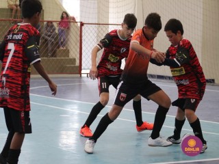 
<a style='margin-left: 5px;' class='btn btn-xs btn-social btn-facebook' href='https://www.facebook.com/sharer/sharer.php?u=https://boladovale.com.br/imgs/800-800-90/conteudo/fotos/1647/img0008.jpg' rel='popup' data-width='500' data-height='400'><i class='fa fa-facebook'></i>Compartilhar <span class='hidden-xs'>no Facebook</span>
</a> 
<a class='btn btn-default btn-xs' target='_blank' href='imgs/800-800-90/conteudo/fotos/1647/img0008.jpg'>
<span class='glyphicon glyphicon-cloud-download'></span> Salvar
</a> 
<span></span>