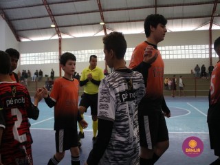 
<a style='margin-left: 5px;' class='btn btn-xs btn-social btn-facebook' href='https://www.facebook.com/sharer/sharer.php?u=https://boladovale.com.br/imgs/800-800-90/conteudo/fotos/1647/img0030.jpg' rel='popup' data-width='500' data-height='400'><i class='fa fa-facebook'></i>Compartilhar <span class='hidden-xs'>no Facebook</span>
</a> 
<a class='btn btn-default btn-xs' target='_blank' href='imgs/800-800-90/conteudo/fotos/1647/img0030.jpg'>
<span class='glyphicon glyphicon-cloud-download'></span> Salvar
</a> 
<span></span>
