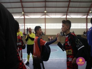 
<a style='margin-left: 5px;' class='btn btn-xs btn-social btn-facebook' href='https://www.facebook.com/sharer/sharer.php?u=https://boladovale.com.br/imgs/800-800-90/conteudo/fotos/1647/img0037.jpg' rel='popup' data-width='500' data-height='400'><i class='fa fa-facebook'></i>Compartilhar <span class='hidden-xs'>no Facebook</span>
</a> 
<a class='btn btn-default btn-xs' target='_blank' href='imgs/800-800-90/conteudo/fotos/1647/img0037.jpg'>
<span class='glyphicon glyphicon-cloud-download'></span> Salvar
</a> 
<span></span>