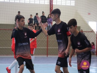 
<a style='margin-left: 5px;' class='btn btn-xs btn-social btn-facebook' href='https://www.facebook.com/sharer/sharer.php?u=https://boladovale.com.br/imgs/800-800-90/conteudo/fotos/1647/img0063.jpg' rel='popup' data-width='500' data-height='400'><i class='fa fa-facebook'></i>Compartilhar <span class='hidden-xs'>no Facebook</span>
</a> 
<a class='btn btn-default btn-xs' target='_blank' href='imgs/800-800-90/conteudo/fotos/1647/img0063.jpg'>
<span class='glyphicon glyphicon-cloud-download'></span> Salvar
</a> 
<span></span>