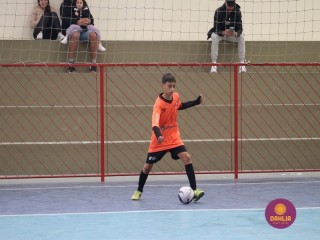 
<a style='margin-left: 5px;' class='btn btn-xs btn-social btn-facebook' href='https://www.facebook.com/sharer/sharer.php?u=https://boladovale.com.br/imgs/800-800-90/conteudo/fotos/1647/img0155.jpg' rel='popup' data-width='500' data-height='400'><i class='fa fa-facebook'></i>Compartilhar <span class='hidden-xs'>no Facebook</span>
</a> 
<a class='btn btn-default btn-xs' target='_blank' href='imgs/800-800-90/conteudo/fotos/1647/img0155.jpg'>
<span class='glyphicon glyphicon-cloud-download'></span> Salvar
</a> 
<span></span>