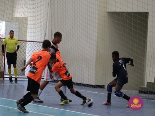 
<a style='margin-left: 5px;' class='btn btn-xs btn-social btn-facebook' href='https://www.facebook.com/sharer/sharer.php?u=https://boladovale.com.br/imgs/800-800-90/conteudo/fotos/1647/img0196.jpg' rel='popup' data-width='500' data-height='400'><i class='fa fa-facebook'></i>Compartilhar <span class='hidden-xs'>no Facebook</span>
</a> 
<a class='btn btn-default btn-xs' target='_blank' href='imgs/800-800-90/conteudo/fotos/1647/img0196.jpg'>
<span class='glyphicon glyphicon-cloud-download'></span> Salvar
</a> 
<span></span>