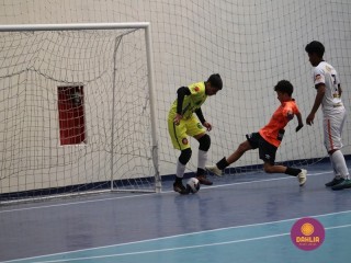 
<a style='margin-left: 5px;' class='btn btn-xs btn-social btn-facebook' href='https://www.facebook.com/sharer/sharer.php?u=https://boladovale.com.br/imgs/800-800-90/conteudo/fotos/1647/img0199.jpg' rel='popup' data-width='500' data-height='400'><i class='fa fa-facebook'></i>Compartilhar <span class='hidden-xs'>no Facebook</span>
</a> 
<a class='btn btn-default btn-xs' target='_blank' href='imgs/800-800-90/conteudo/fotos/1647/img0199.jpg'>
<span class='glyphicon glyphicon-cloud-download'></span> Salvar
</a> 
<span></span>