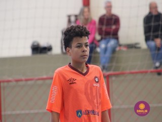 
<a style='margin-left: 5px;' class='btn btn-xs btn-social btn-facebook' href='https://www.facebook.com/sharer/sharer.php?u=https://boladovale.com.br/imgs/800-800-90/conteudo/fotos/1647/img0228.jpg' rel='popup' data-width='500' data-height='400'><i class='fa fa-facebook'></i>Compartilhar <span class='hidden-xs'>no Facebook</span>
</a> 
<a class='btn btn-default btn-xs' target='_blank' href='imgs/800-800-90/conteudo/fotos/1647/img0228.jpg'>
<span class='glyphicon glyphicon-cloud-download'></span> Salvar
</a> 
<span></span>