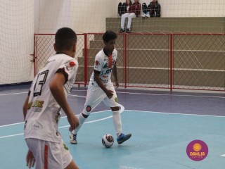 
<a style='margin-left: 5px;' class='btn btn-xs btn-social btn-facebook' href='https://www.facebook.com/sharer/sharer.php?u=https://boladovale.com.br/imgs/800-800-90/conteudo/fotos/1651/img0377.jpg' rel='popup' data-width='500' data-height='400'><i class='fa fa-facebook'></i>Compartilhar <span class='hidden-xs'>no Facebook</span>
</a> 
<a class='btn btn-default btn-xs' target='_blank' href='imgs/800-800-90/conteudo/fotos/1651/img0377.jpg'>
<span class='glyphicon glyphicon-cloud-download'></span> Salvar
</a> 
<span></span>
