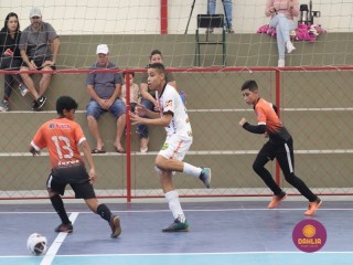 
<a style='margin-left: 5px;' class='btn btn-xs btn-social btn-facebook' href='https://www.facebook.com/sharer/sharer.php?u=https://boladovale.com.br/imgs/800-800-90/conteudo/fotos/1651/img0384.jpg' rel='popup' data-width='500' data-height='400'><i class='fa fa-facebook'></i>Compartilhar <span class='hidden-xs'>no Facebook</span>
</a> 
<a class='btn btn-default btn-xs' target='_blank' href='imgs/800-800-90/conteudo/fotos/1651/img0384.jpg'>
<span class='glyphicon glyphicon-cloud-download'></span> Salvar
</a> 
<span></span>