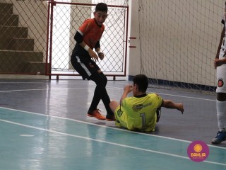
<a style='margin-left: 5px;' class='btn btn-xs btn-social btn-facebook' href='https://www.facebook.com/sharer/sharer.php?u=https://boladovale.com.br/imgs/800-800-90/conteudo/fotos/1651/img0394.jpg' rel='popup' data-width='500' data-height='400'><i class='fa fa-facebook'></i>Compartilhar <span class='hidden-xs'>no Facebook</span>
</a> 
<a class='btn btn-default btn-xs' target='_blank' href='imgs/800-800-90/conteudo/fotos/1651/img0394.jpg'>
<span class='glyphicon glyphicon-cloud-download'></span> Salvar
</a> 
<span></span>