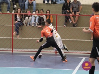 
<a style='margin-left: 5px;' class='btn btn-xs btn-social btn-facebook' href='https://www.facebook.com/sharer/sharer.php?u=https://boladovale.com.br/imgs/800-800-90/conteudo/fotos/1651/img0405.jpg' rel='popup' data-width='500' data-height='400'><i class='fa fa-facebook'></i>Compartilhar <span class='hidden-xs'>no Facebook</span>
</a> 
<a class='btn btn-default btn-xs' target='_blank' href='imgs/800-800-90/conteudo/fotos/1651/img0405.jpg'>
<span class='glyphicon glyphicon-cloud-download'></span> Salvar
</a> 
<span></span>