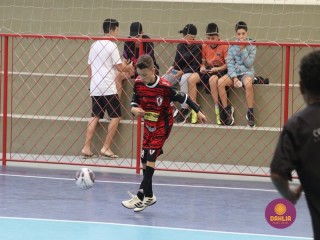 
<a style='margin-left: 5px;' class='btn btn-xs btn-social btn-facebook' href='https://www.facebook.com/sharer/sharer.php?u=https://boladovale.com.br/imgs/800-800-90/conteudo/fotos/1651/img0460.jpg' rel='popup' data-width='500' data-height='400'><i class='fa fa-facebook'></i>Compartilhar <span class='hidden-xs'>no Facebook</span>
</a> 
<a class='btn btn-default btn-xs' target='_blank' href='imgs/800-800-90/conteudo/fotos/1651/img0460.jpg'>
<span class='glyphicon glyphicon-cloud-download'></span> Salvar
</a> 
<span></span>