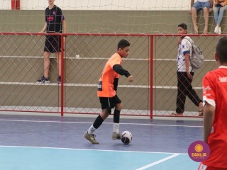 
<a style='margin-left: 5px;' class='btn btn-xs btn-social btn-facebook' href='https://www.facebook.com/sharer/sharer.php?u=https://boladovale.com.br/imgs/800-800-90/conteudo/fotos/1651/img0468.jpg' rel='popup' data-width='500' data-height='400'><i class='fa fa-facebook'></i>Compartilhar <span class='hidden-xs'>no Facebook</span>
</a> 
<a class='btn btn-default btn-xs' target='_blank' href='imgs/800-800-90/conteudo/fotos/1651/img0468.jpg'>
<span class='glyphicon glyphicon-cloud-download'></span> Salvar
</a> 
<span></span>