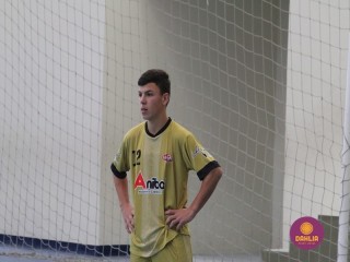 
<a style='margin-left: 5px;' class='btn btn-xs btn-social btn-facebook' href='https://www.facebook.com/sharer/sharer.php?u=https://boladovale.com.br/imgs/800-800-90/conteudo/fotos/1651/img0479.jpg' rel='popup' data-width='500' data-height='400'><i class='fa fa-facebook'></i>Compartilhar <span class='hidden-xs'>no Facebook</span>
</a> 
<a class='btn btn-default btn-xs' target='_blank' href='imgs/800-800-90/conteudo/fotos/1651/img0479.jpg'>
<span class='glyphicon glyphicon-cloud-download'></span> Salvar
</a> 
<span></span>