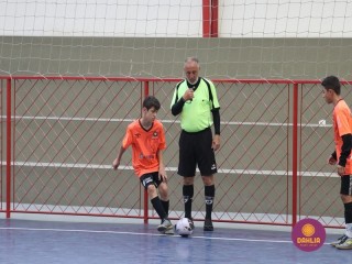 
<a style='margin-left: 5px;' class='btn btn-xs btn-social btn-facebook' href='https://www.facebook.com/sharer/sharer.php?u=https://boladovale.com.br/imgs/800-800-90/conteudo/fotos/1651/img0482.jpg' rel='popup' data-width='500' data-height='400'><i class='fa fa-facebook'></i>Compartilhar <span class='hidden-xs'>no Facebook</span>
</a> 
<a class='btn btn-default btn-xs' target='_blank' href='imgs/800-800-90/conteudo/fotos/1651/img0482.jpg'>
<span class='glyphicon glyphicon-cloud-download'></span> Salvar
</a> 
<span></span>