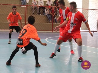 
<a style='margin-left: 5px;' class='btn btn-xs btn-social btn-facebook' href='https://www.facebook.com/sharer/sharer.php?u=https://boladovale.com.br/imgs/800-800-90/conteudo/fotos/1651/img0506.jpg' rel='popup' data-width='500' data-height='400'><i class='fa fa-facebook'></i>Compartilhar <span class='hidden-xs'>no Facebook</span>
</a> 
<a class='btn btn-default btn-xs' target='_blank' href='imgs/800-800-90/conteudo/fotos/1651/img0506.jpg'>
<span class='glyphicon glyphicon-cloud-download'></span> Salvar
</a> 
<span></span>