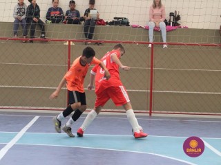 
<a style='margin-left: 5px;' class='btn btn-xs btn-social btn-facebook' href='https://www.facebook.com/sharer/sharer.php?u=https://boladovale.com.br/imgs/800-800-90/conteudo/fotos/1651/img0510.jpg' rel='popup' data-width='500' data-height='400'><i class='fa fa-facebook'></i>Compartilhar <span class='hidden-xs'>no Facebook</span>
</a> 
<a class='btn btn-default btn-xs' target='_blank' href='imgs/800-800-90/conteudo/fotos/1651/img0510.jpg'>
<span class='glyphicon glyphicon-cloud-download'></span> Salvar
</a> 
<span></span>