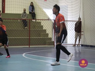 
<a style='margin-left: 5px;' class='btn btn-xs btn-social btn-facebook' href='https://www.facebook.com/sharer/sharer.php?u=https://boladovale.com.br/imgs/800-800-90/conteudo/fotos/1653/img5778.jpg' rel='popup' data-width='500' data-height='400'><i class='fa fa-facebook'></i>Compartilhar <span class='hidden-xs'>no Facebook</span>
</a> 
<a class='btn btn-default btn-xs' target='_blank' href='imgs/800-800-90/conteudo/fotos/1653/img5778.jpg'>
<span class='glyphicon glyphicon-cloud-download'></span> Salvar
</a> 
<span></span>