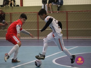 
<a style='margin-left: 5px;' class='btn btn-xs btn-social btn-facebook' href='https://www.facebook.com/sharer/sharer.php?u=https://boladovale.com.br/imgs/800-800-90/conteudo/fotos/1653/img5902.jpg' rel='popup' data-width='500' data-height='400'><i class='fa fa-facebook'></i>Compartilhar <span class='hidden-xs'>no Facebook</span>
</a> 
<a class='btn btn-default btn-xs' target='_blank' href='imgs/800-800-90/conteudo/fotos/1653/img5902.jpg'>
<span class='glyphicon glyphicon-cloud-download'></span> Salvar
</a> 
<span></span>