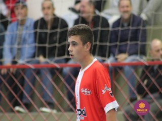 
<a style='margin-left: 5px;' class='btn btn-xs btn-social btn-facebook' href='https://www.facebook.com/sharer/sharer.php?u=https://boladovale.com.br/imgs/800-800-90/conteudo/fotos/1653/img5922.jpg' rel='popup' data-width='500' data-height='400'><i class='fa fa-facebook'></i>Compartilhar <span class='hidden-xs'>no Facebook</span>
</a> 
<a class='btn btn-default btn-xs' target='_blank' href='imgs/800-800-90/conteudo/fotos/1653/img5922.jpg'>
<span class='glyphicon glyphicon-cloud-download'></span> Salvar
</a> 
<span></span>