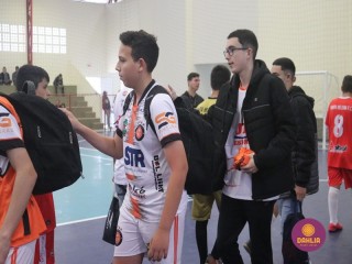 
<a style='margin-left: 5px;' class='btn btn-xs btn-social btn-facebook' href='https://www.facebook.com/sharer/sharer.php?u=https://boladovale.com.br/imgs/800-800-90/conteudo/fotos/1653/img5935.jpg' rel='popup' data-width='500' data-height='400'><i class='fa fa-facebook'></i>Compartilhar <span class='hidden-xs'>no Facebook</span>
</a> 
<a class='btn btn-default btn-xs' target='_blank' href='imgs/800-800-90/conteudo/fotos/1653/img5935.jpg'>
<span class='glyphicon glyphicon-cloud-download'></span> Salvar
</a> 
<span></span>