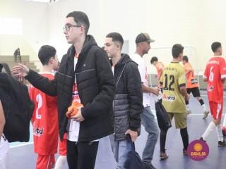 
<a style='margin-left: 5px;' class='btn btn-xs btn-social btn-facebook' href='https://www.facebook.com/sharer/sharer.php?u=https://boladovale.com.br/imgs/800-800-90/conteudo/fotos/1653/img5936.jpg' rel='popup' data-width='500' data-height='400'><i class='fa fa-facebook'></i>Compartilhar <span class='hidden-xs'>no Facebook</span>
</a> 
<a class='btn btn-default btn-xs' target='_blank' href='imgs/800-800-90/conteudo/fotos/1653/img5936.jpg'>
<span class='glyphicon glyphicon-cloud-download'></span> Salvar
</a> 
<span></span>