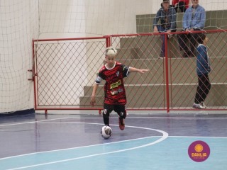 
<a style='margin-left: 5px;' class='btn btn-xs btn-social btn-facebook' href='https://www.facebook.com/sharer/sharer.php?u=https://boladovale.com.br/imgs/800-800-90/conteudo/fotos/1653/img5944.jpg' rel='popup' data-width='500' data-height='400'><i class='fa fa-facebook'></i>Compartilhar <span class='hidden-xs'>no Facebook</span>
</a> 
<a class='btn btn-default btn-xs' target='_blank' href='imgs/800-800-90/conteudo/fotos/1653/img5944.jpg'>
<span class='glyphicon glyphicon-cloud-download'></span> Salvar
</a> 
<span></span>