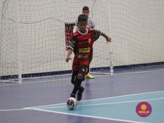 
<a style='margin-left: 5px;' class='btn btn-xs btn-social btn-facebook' href='https://www.facebook.com/sharer/sharer.php?u=https://boladovale.com.br/imgs/800-800-90/conteudo/fotos/1653/img5977.jpg' rel='popup' data-width='500' data-height='400'><i class='fa fa-facebook'></i>Compartilhar <span class='hidden-xs'>no Facebook</span>
</a> 
<a class='btn btn-default btn-xs' target='_blank' href='imgs/800-800-90/conteudo/fotos/1653/img5977.jpg'>
<span class='glyphicon glyphicon-cloud-download'></span> Salvar
</a> 
<span></span>