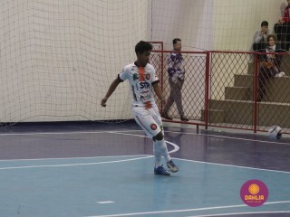 
<a style='margin-left: 5px;' class='btn btn-xs btn-social btn-facebook' href='https://www.facebook.com/sharer/sharer.php?u=https://boladovale.com.br/imgs/800-800-90/conteudo/fotos/1654/img6356.jpg' rel='popup' data-width='500' data-height='400'><i class='fa fa-facebook'></i>Compartilhar <span class='hidden-xs'>no Facebook</span>
</a> 
<a class='btn btn-default btn-xs' target='_blank' href='imgs/800-800-90/conteudo/fotos/1654/img6356.jpg'>
<span class='glyphicon glyphicon-cloud-download'></span> Salvar
</a> 
<span></span>