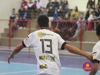 
<a style='margin-left: 5px;' class='btn btn-xs btn-social btn-facebook' href='https://www.facebook.com/sharer/sharer.php?u=https://boladovale.com.br/imgs/800-800-90/conteudo/fotos/1654/img6380.jpg' rel='popup' data-width='500' data-height='400'><i class='fa fa-facebook'></i>Compartilhar <span class='hidden-xs'>no Facebook</span>
</a> 
<a class='btn btn-default btn-xs' target='_blank' href='imgs/800-800-90/conteudo/fotos/1654/img6380.jpg'>
<span class='glyphicon glyphicon-cloud-download'></span> Salvar
</a> 
<span></span>
