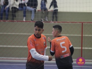 
<a style='margin-left: 5px;' class='btn btn-xs btn-social btn-facebook' href='https://www.facebook.com/sharer/sharer.php?u=https://boladovale.com.br/imgs/800-800-90/conteudo/fotos/1654/img6383.jpg' rel='popup' data-width='500' data-height='400'><i class='fa fa-facebook'></i>Compartilhar <span class='hidden-xs'>no Facebook</span>
</a> 
<a class='btn btn-default btn-xs' target='_blank' href='imgs/800-800-90/conteudo/fotos/1654/img6383.jpg'>
<span class='glyphicon glyphicon-cloud-download'></span> Salvar
</a> 
<span></span>