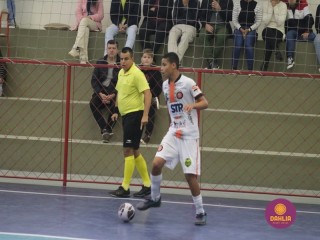 
<a style='margin-left: 5px;' class='btn btn-xs btn-social btn-facebook' href='https://www.facebook.com/sharer/sharer.php?u=https://boladovale.com.br/imgs/800-800-90/conteudo/fotos/1654/img6394.jpg' rel='popup' data-width='500' data-height='400'><i class='fa fa-facebook'></i>Compartilhar <span class='hidden-xs'>no Facebook</span>
</a> 
<a class='btn btn-default btn-xs' target='_blank' href='imgs/800-800-90/conteudo/fotos/1654/img6394.jpg'>
<span class='glyphicon glyphicon-cloud-download'></span> Salvar
</a> 
<span></span>