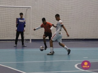 
<a style='margin-left: 5px;' class='btn btn-xs btn-social btn-facebook' href='https://www.facebook.com/sharer/sharer.php?u=https://boladovale.com.br/imgs/800-800-90/conteudo/fotos/1654/img6403.jpg' rel='popup' data-width='500' data-height='400'><i class='fa fa-facebook'></i>Compartilhar <span class='hidden-xs'>no Facebook</span>
</a> 
<a class='btn btn-default btn-xs' target='_blank' href='imgs/800-800-90/conteudo/fotos/1654/img6403.jpg'>
<span class='glyphicon glyphicon-cloud-download'></span> Salvar
</a> 
<span></span>